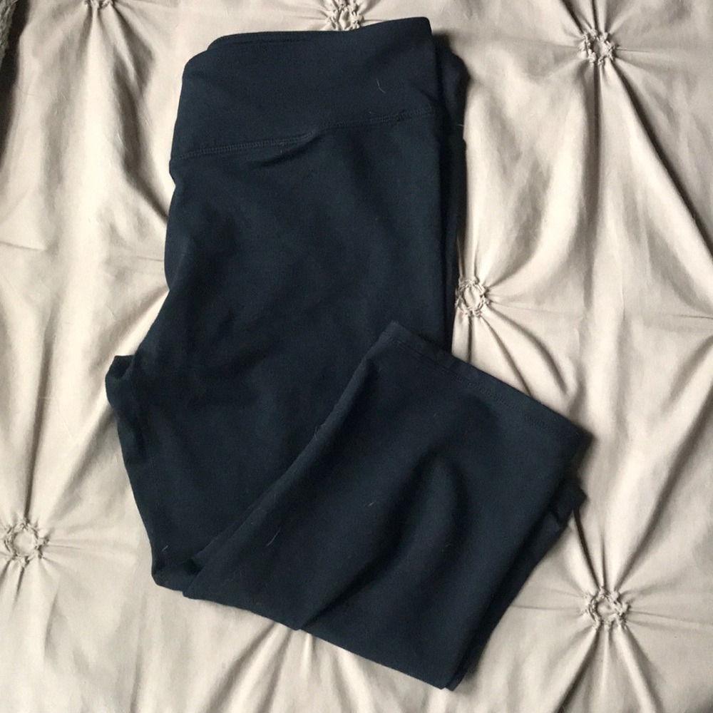 Fabletics Capri leggings